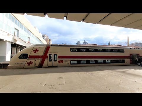 TREM DE TBILISI PARA A ESTAÇÃO DO AEROPORTO INTERNACIONAL DE KUTAISI[]STADLER DOUBLE DECKER[]GEORGIA RAILWAY