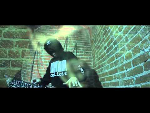 Facekché - La grosse machine /// Vidéoclip officiel ///