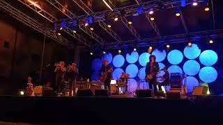 Alone again or - Calexico