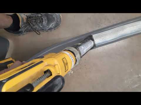 DeWalt cordless adhesive gun