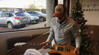 Video thumbnail for Eastwood Wolf Guitar - Jerry Garcia / Grateful Dead tribute model (Unboxing) by Eastwood Guitars
