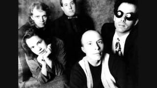 10,000 Maniacs - Don't Go Back To Rockville