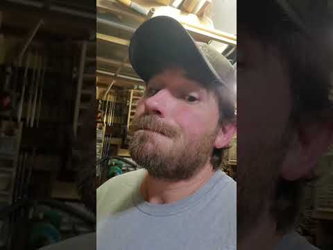 🚫STOP⛔️ using MINERAL OIL on CUTTING BOARDS & other food related woodworking projects!