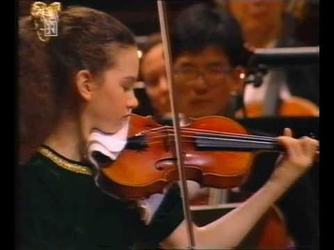 Hilary Hahn: Beethoven Violin Concerto (1/5)