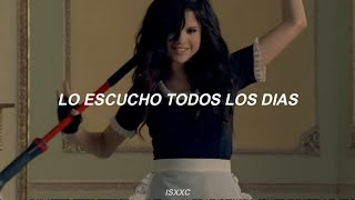 Selena Gomez &amp; The Scene - Tell Me Something I Don't Know (Traducción al Español)