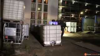 preview picture of video '6000 liter aan drugschemicaliën gevonden bij hennepkwekerij in loods in Tilburg (2014-09-08)'