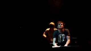 Air Traffic - No More Running Away