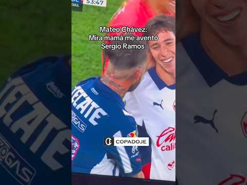 Sergio Ramos avienta a Mateo Chávez en el Rayados vs Chivas, pero Mateo estaba feliz #monterrey