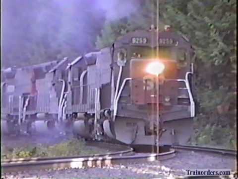 Classic Railroad Series 44 - SP at Wickopee, OR October 27, 1990.