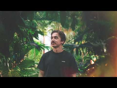 DALEXO (feat. okafuwa) - Living In The Sun (Music Video)