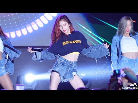 171025 현아 (HyunA) '어때? (How's this?)' 4K 직캠 @한국농수산대학 축제 4K Fancam by -wA-