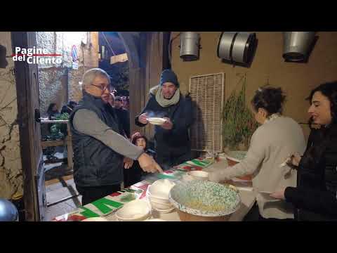 Controne - Iniziata ieri sera la "Sagra del Fagiolo". Si svolgerà anche nel prossimo fine settimana