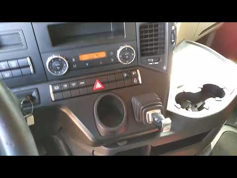 Inside of Mercedes-Benz ACTROS MP4 1842 Big-Space Lowdeck Euro 6