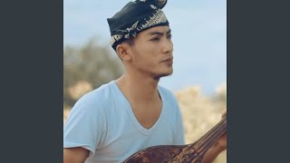 Download lagu Seninen Dengan mp3 Download lagu Seninen Dengan mp3