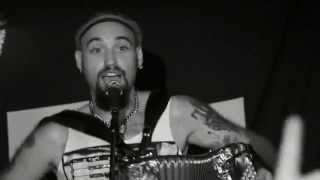 Music video thumbnail preview for Голос Омерики - Лузер (LIVE) by Голос Омерики