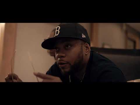 Saint Vinci - Resonate