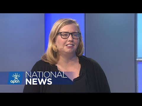 Holly Moore gives more insight into video of an officer questioning Indigenous girl | APTN News