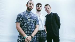 Chase &amp; Status ft Tom Grennan - All goes wrong