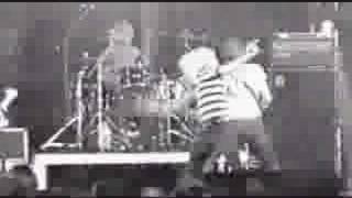 Vendetta Red - Shatterday