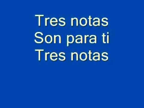 tres notas con letra