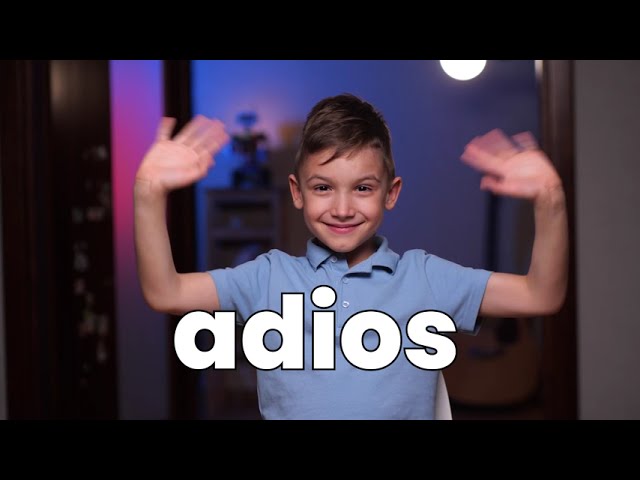 Vídeo relacionado con Kakaduu - Juego educativo: Mis primeras palabras - Ciudad y país. 50 tarjetas de imágenes para el desarrollo temprano del lenguaje con fotos al aire libre.