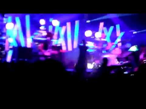 M83 "Midnight City" -  (Fyf Fest, Los Angeles CA) Shot by Fans 2012