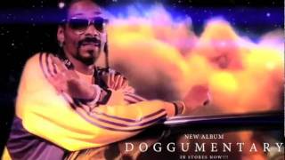 Music Video Snoop Dogg   This Weed Iz Mine f Wiz Khalifa prod Scoop DeVille
