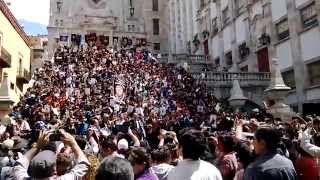 preview picture of video 'Fundadores de Estudiantina de la Universidad de Guanajuato Clavelitos'