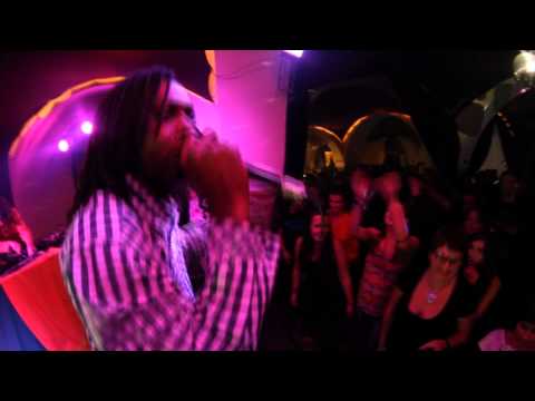 DEADLY HUNTA - SOUNDBWOY & MANY MEN [LIVE]  longside WICKED SOUND [JIHLAVA SOUL CLUB 13.10.2012]