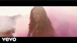 Clara Bond - Out of Towners