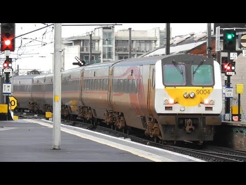 Irish Rail 201 Class Loco 228 + Enterprise Train - Connolly Station, Dublin
