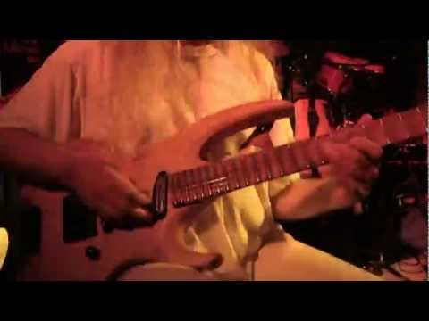 Fantastic! | Roswell | ASIAN STARS live Goa Concert Party Teflon Fonfara Electric Sitar Tanpura