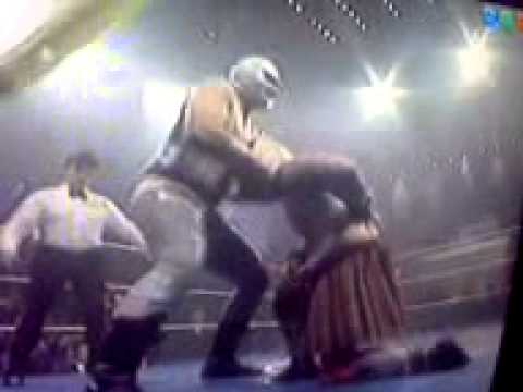 MC FLOYD VS SIR PETER LOWRENCE 100% LUCHA