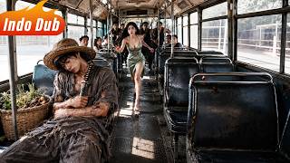 Download lagu Pemuda miskin tolong gadis di bus, ternyata putri terkaya! Dia suka, bayar 100 juta jadi pengawal. mp3