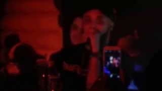 Tony Momrelle Sings Golden Lady