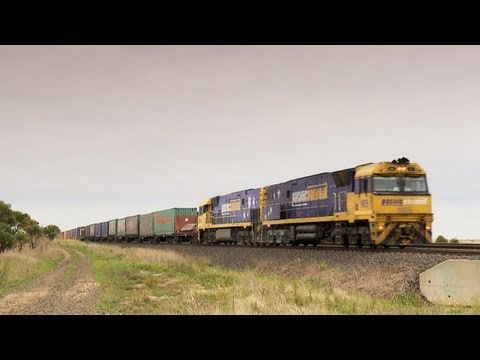 Pacific National Brisbane To Adelaide Freight Train in Victoria - PoathTV Australian Trains