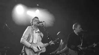 Trashcan Sinatras, &#39;Only Tongue Can Tell&#39; @ The Garage, London 13.11.16