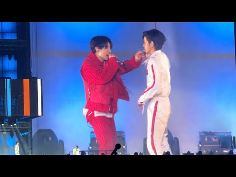 220409 DNA BTS Fancam Permission to Dance PTD On Stage Las Vegas Concert 방탄소년단
