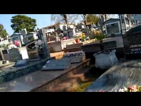 [FLORIDO] Cemitério no centro de Cerro Largo RS - muito limpo, bem cuidado