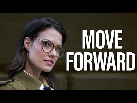 MOVE FORWARD | Your Future Is Bigger Than Your Past | Inspirational & Motivational Video