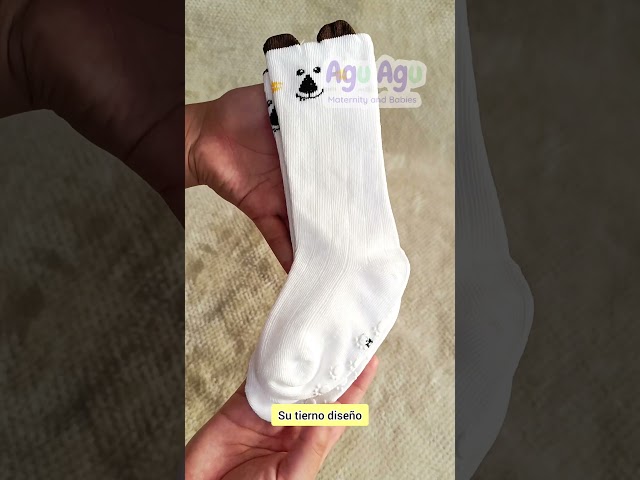 Vídeo relacionado con 3 Pares Calcetines Antideslizantes Bebé, Pequeños Calcetines Algodón con Agarre, Calcetines Antideslizantes de Algodón con Estampado de Animales de Dibujos Animados