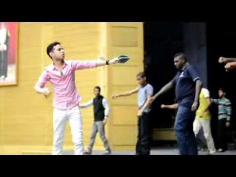 Dr . Karim Madbouly In The General Scenes Final Rehearsals Cultural Center Sultan Qaboos University of Oman 2015  Under the Command of Choreographer Dr \ كريم مدبولى