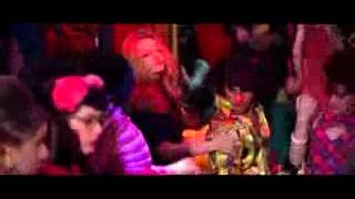 Austin Powers meets Felicity