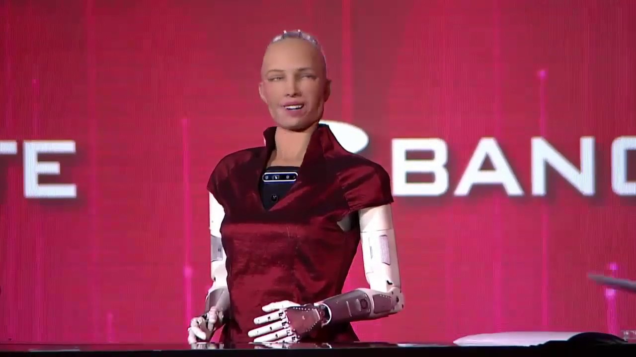 Amazing and fun talk with Sophia Robot- Carlos Hank González