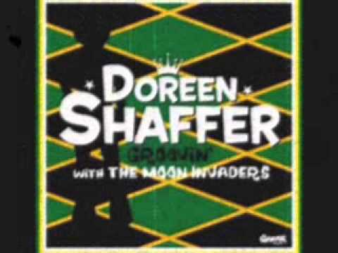 Doreen Shaffer (With The Moon Invaders) - Dub me