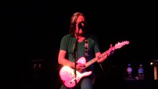 Todd Rundgren - I Don&#39;t Want To Tie You Down (Kent, OH 11/12/14)