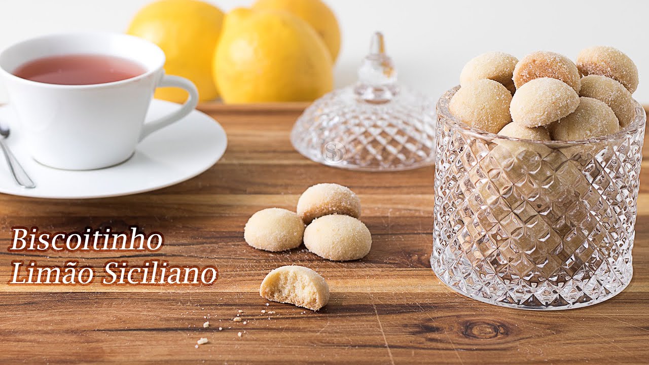 Só usa 3 ingredientes mas este biscoitinho de limão siciliano derrete na boca! Receita Sandra Dias