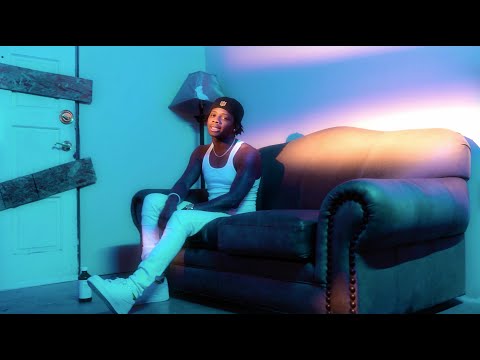 Starringo - Awesome (Music Video)