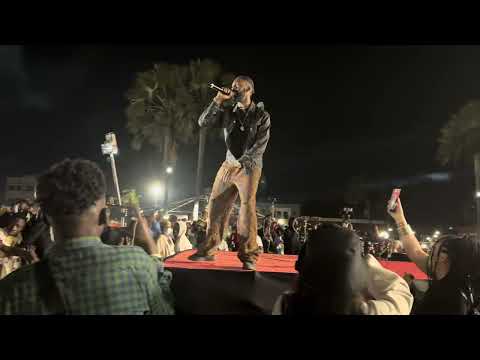 UCHEE // Performance At An2 Adi Sparky Talk of the Town Concert 