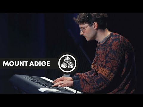 Mount Adige | Pinealis Live Sessions